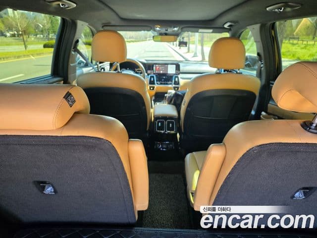 Kia Sorento 2021 — Фото 7/17