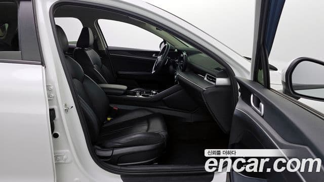 Kia K5 2021 — ფოტო 11/20