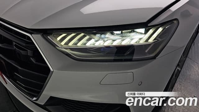 Audi A7 2021 — Şəkil 9/32