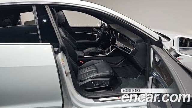 Audi A7 2021 — Şəkil 2/32