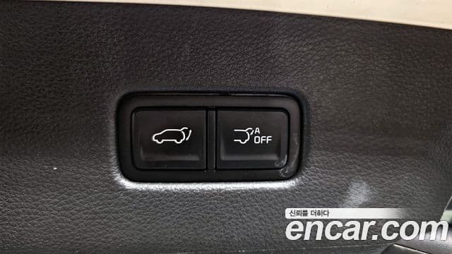 Kia Carnival 2023 — фото 20 из 20