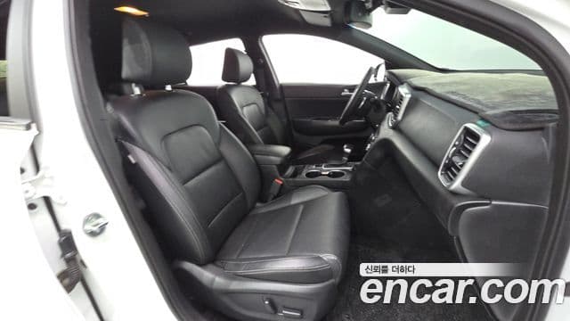 Kia Sportage The Bold 2021 — Фото 11/20