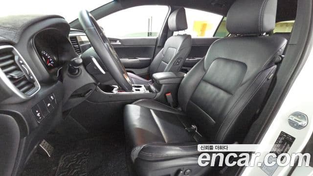 Kia Sportage The Bold 2021 — ფოტო 29/32