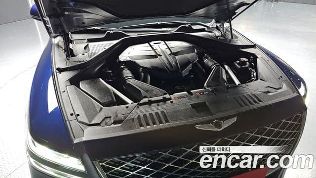 Genesis GV80 2021 — ფოტო 6/20