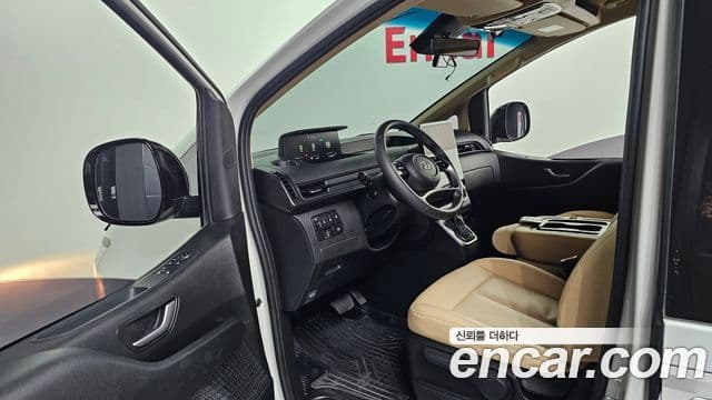 Hyundai Staria 2022 — Şəkil 9/20