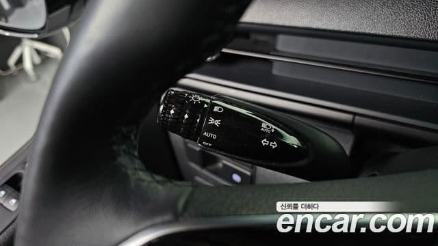 Hyundai Staria 2022 — Şəkil 16/31