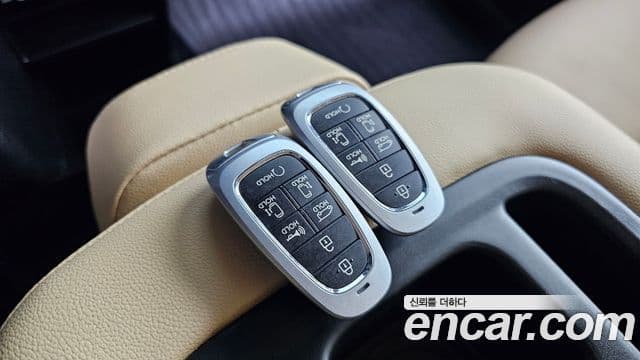 Hyundai Staria 2022 — Şəkil 28/31