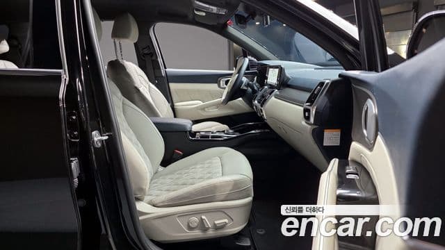 Kia Sorento 2020 — Фото 11/20