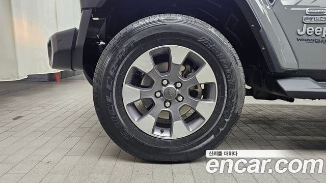 Jeep Wrangler 2021 — Şəkil 5/20