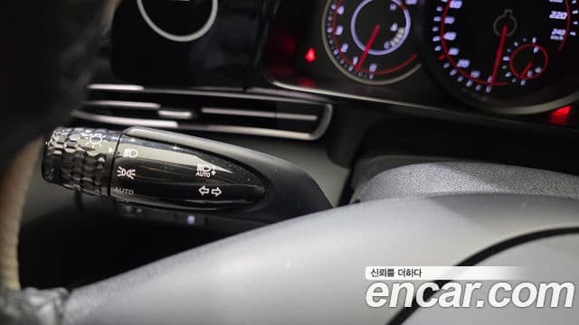 Hyundai The New Avante Hybrid 2022 — Photo 1/20