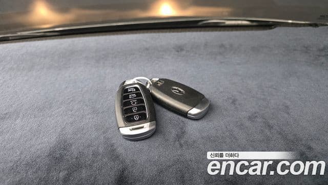 Hyundai The New Avante Hybrid 2022 — Photo 10/20