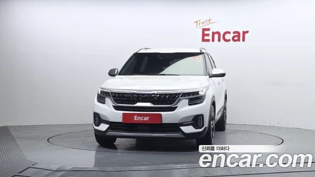 Kia Seltos 2022 — ფოტო 3/20