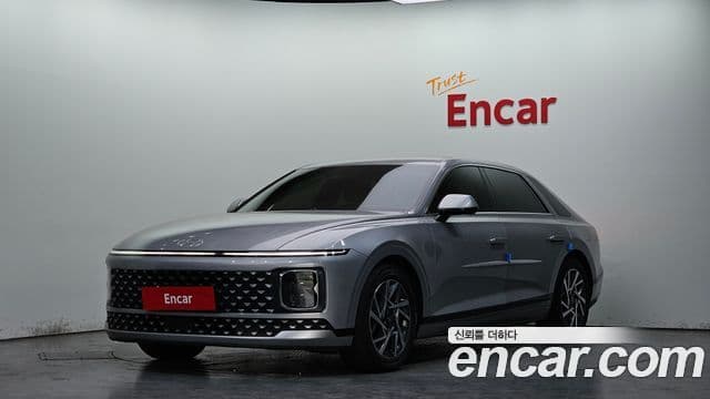 Hyundai Grandeur Hybrid 2023 — Şəkil 8/20