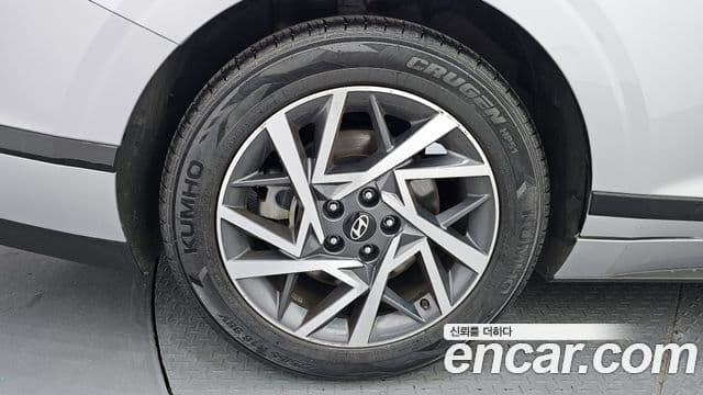 Hyundai Grandeur Hybrid 2023 — Şəkil 9/20