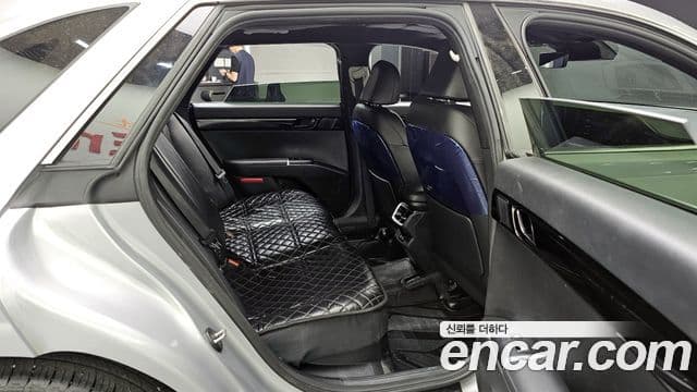 Hyundai Grandeur Hybrid 2023 — Şəkil 4/20