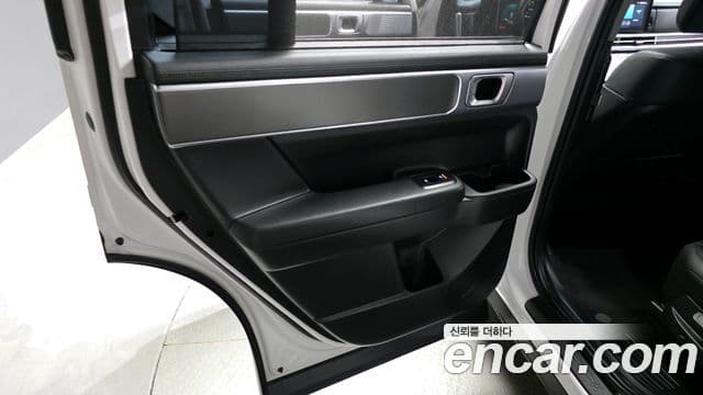 Hyundai Santa Fe 2024 — Şəkil 7/31