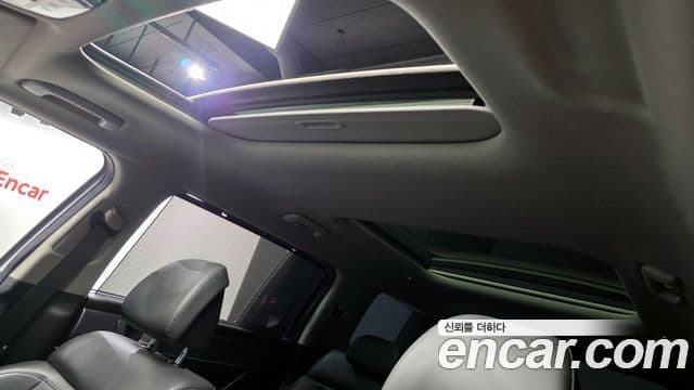 Hyundai Santa Fe 2024 — Şəkil 25/31