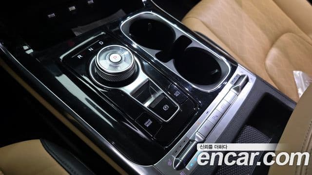 Kia Carnival 2022 — Фото 9/20