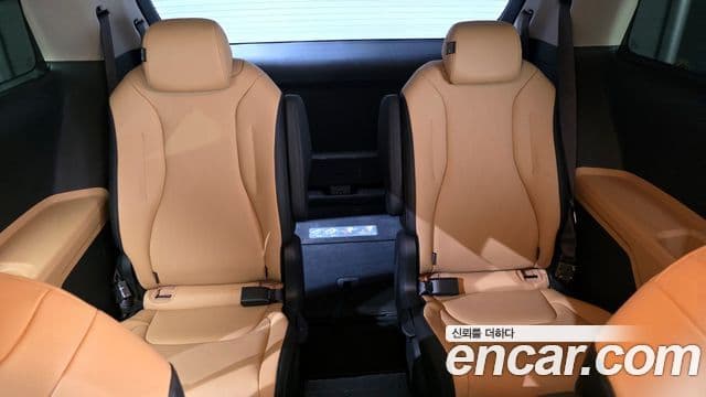 Kia Carnival 2022 — Фото 11/20