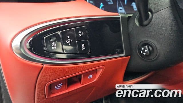 Genesis GV70 2022 — Şəkil 13/20
