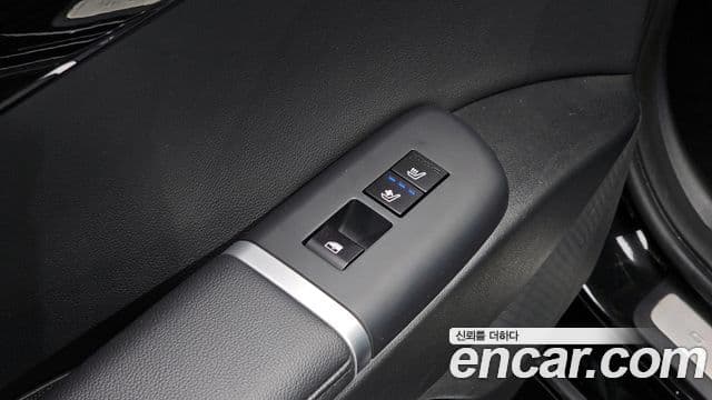 Hyundai Grandeur Hybrid 2024 — Photo 17/34