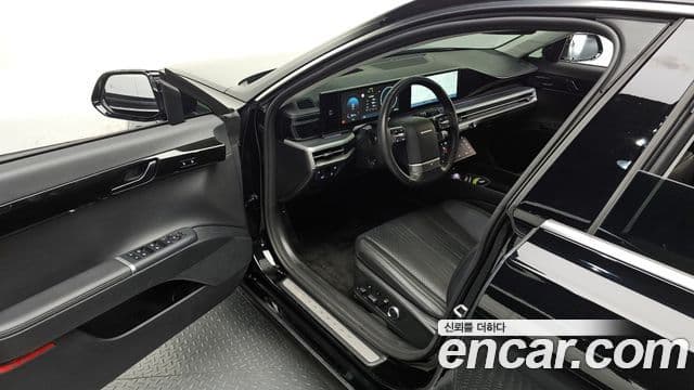 Hyundai Grandeur Hybrid 2024 — Photo 32/34