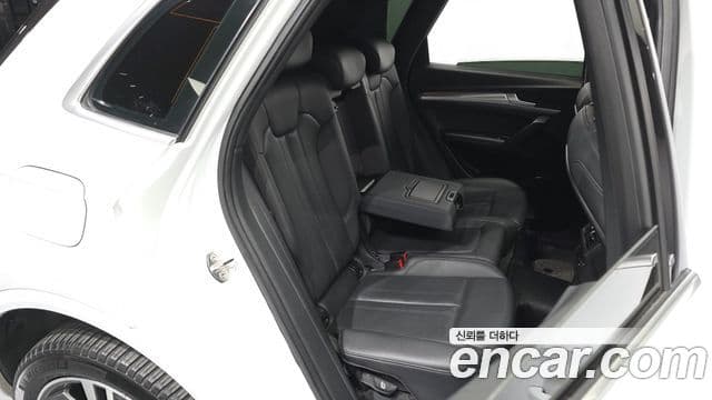 Audi Q5 2020 — Photo 38/39