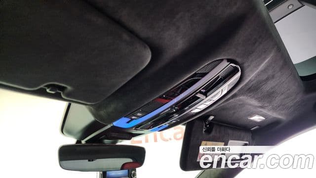 Porsche Cayenne 2023 — Photo 7/39