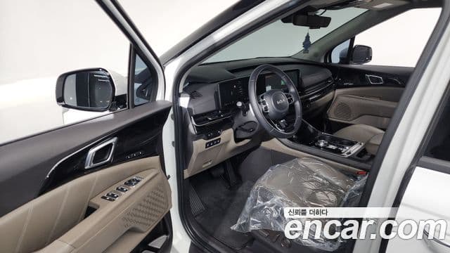Kia Carnival 2024 — Şəkil 10/20
