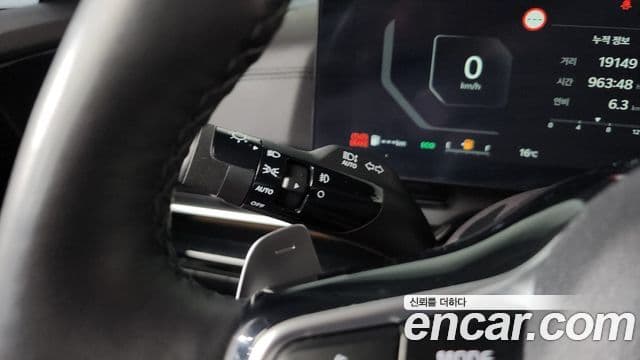 Kia Carnival 2024 — Photo 7/36