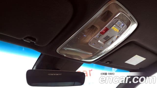 Genesis G80 2022 — Photo 13/38