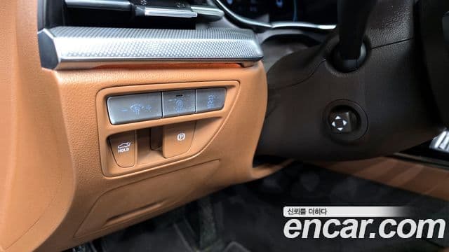 Genesis G80 2022 — Photo 1/38