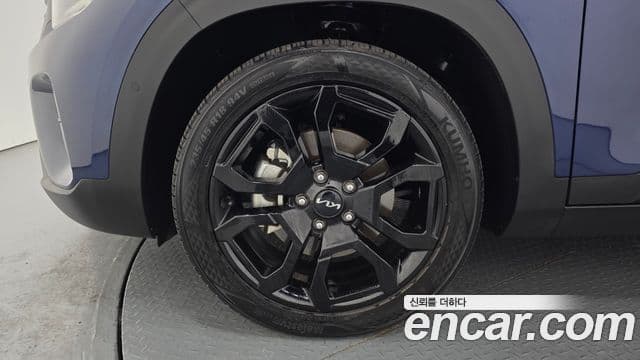 Kia Seltos 2022 — Şəkil 5/20