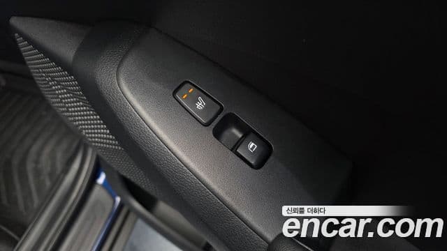 Kia Seltos 2022 — Şəkil 19/20