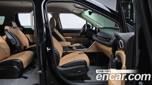 Kia Carnival 2022 — Şəkil 11/20
