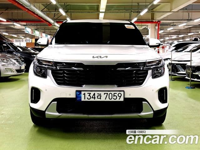 Kia Seltos 2025 — ფოტო 2/20