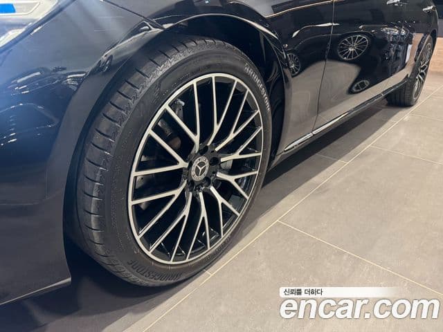 Mercedes-Benz S-Class 2025 — Şəkil 8/17
