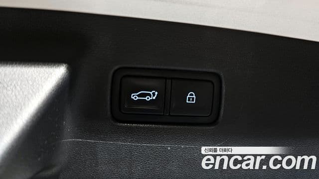 Hyundai Santa Fe 2023 — ფოტო 20/20