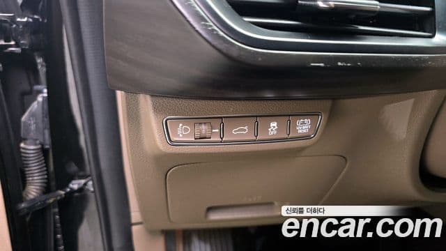 Kia K8 2022 — Şəkil 19/20