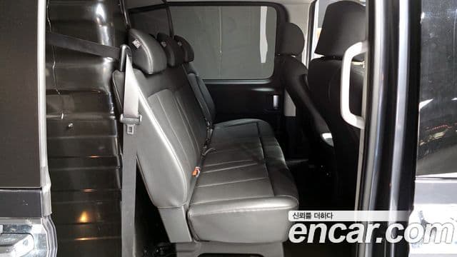 Hyundai Staria 2022 — ფოტო 12/20