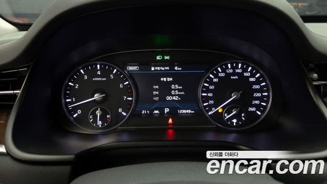 Kia The K9 2019 — Şəkil 8/20