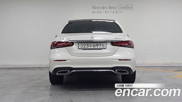 Mercedes-Benz E-Class 2022 — Фото 3/17