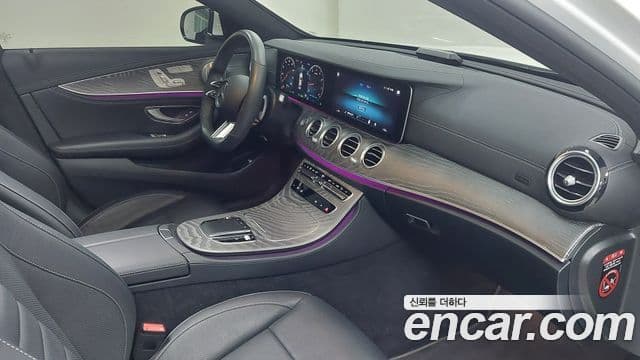 Mercedes-Benz E-Class 2022 — Фото 8/17
