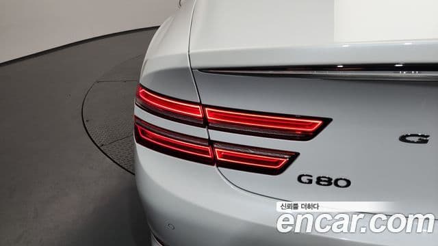 Genesis G80 2021 — Photo 19/33