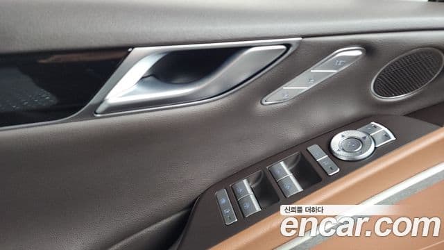 Genesis G80 2021 — Photo 8/33
