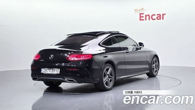 Mercedes-Benz C-Class 2021 — ფოტო 2/20