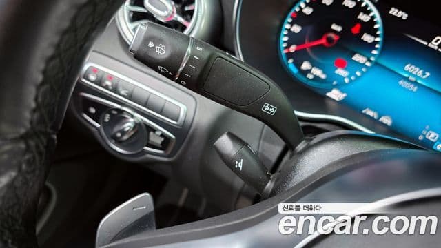 Mercedes-Benz C-Class 2021 — ფოტო 17/20