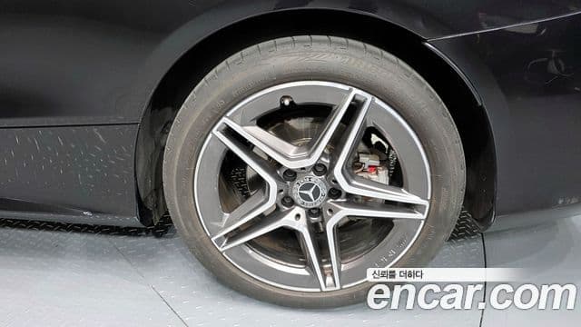 Mercedes-Benz C-Class 2021 — ფოტო 20/32