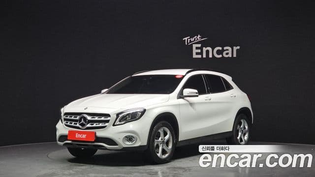 Mercedes-Benz GLA-Class 2019 — Фото 1/20