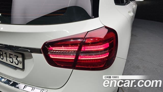 Mercedes-Benz GLA-Class 2019 — ფოტო 9/32
